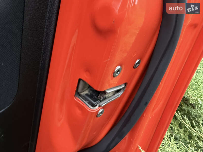 Позашляховик / Кросовер Jeep Renegade 2015 в Дніпрі фото 43 Позашляховик / Кросовер Jeep Renegade 2015 в Дніпрі