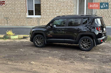 Позашляховик / Кросовер Jeep Renegade 2015 в Харкові