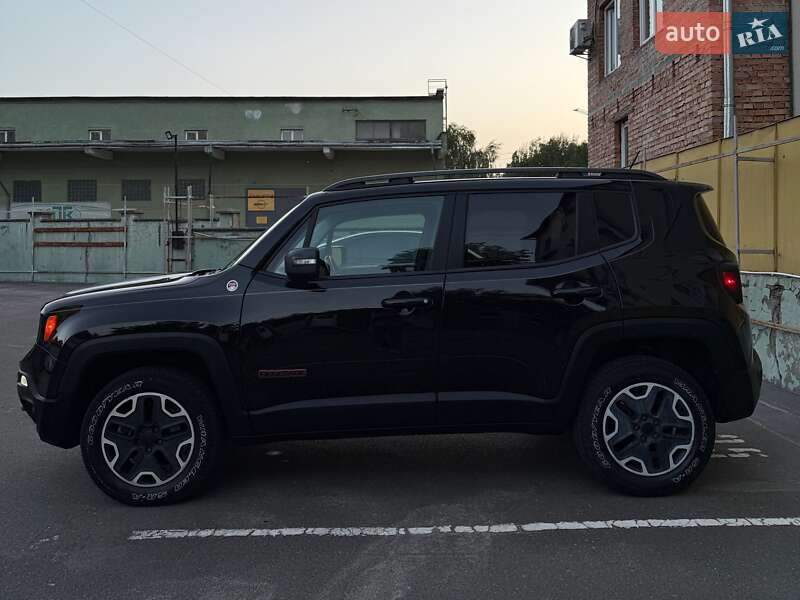 Внедорожник / Кроссовер Jeep Renegade 2015 в Львове фото 4 Внедорожник / Кроссовер Jeep Renegade 2015 в Львове