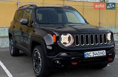 Позашляховик / Кросовер Jeep Renegade 2015 в Львові