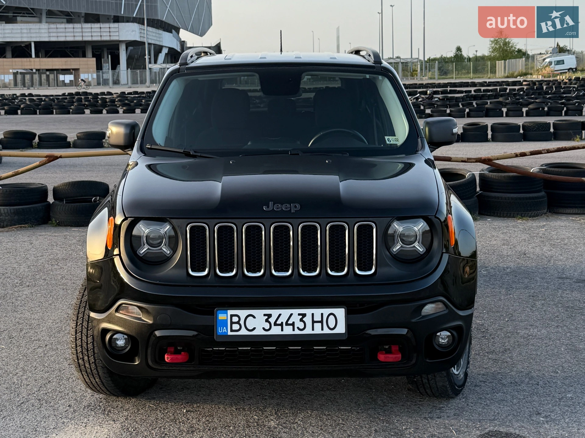 2015 Jeep Renegade - мініатюра 2