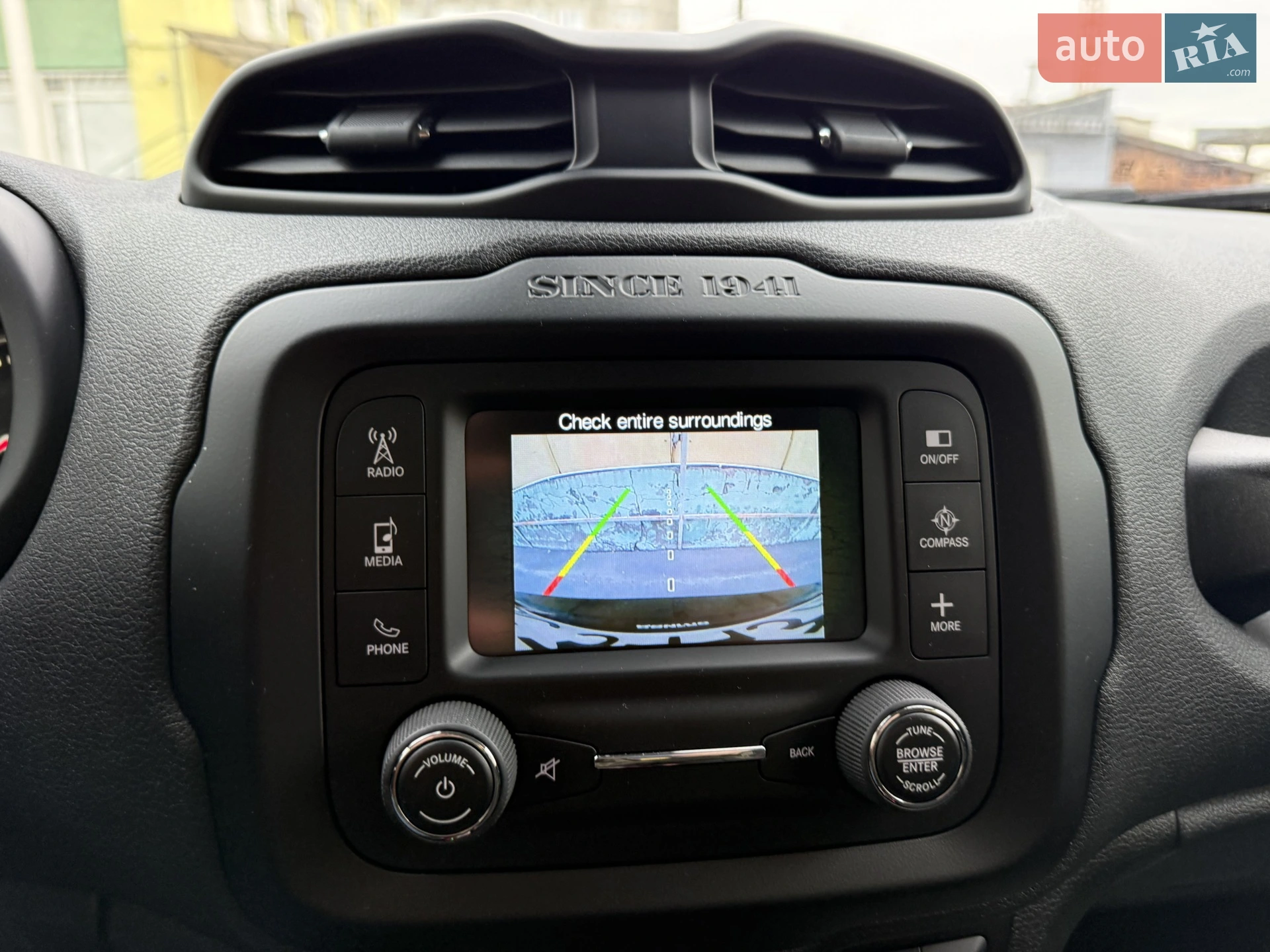 2015 Jeep Renegade - мініатюра 24
