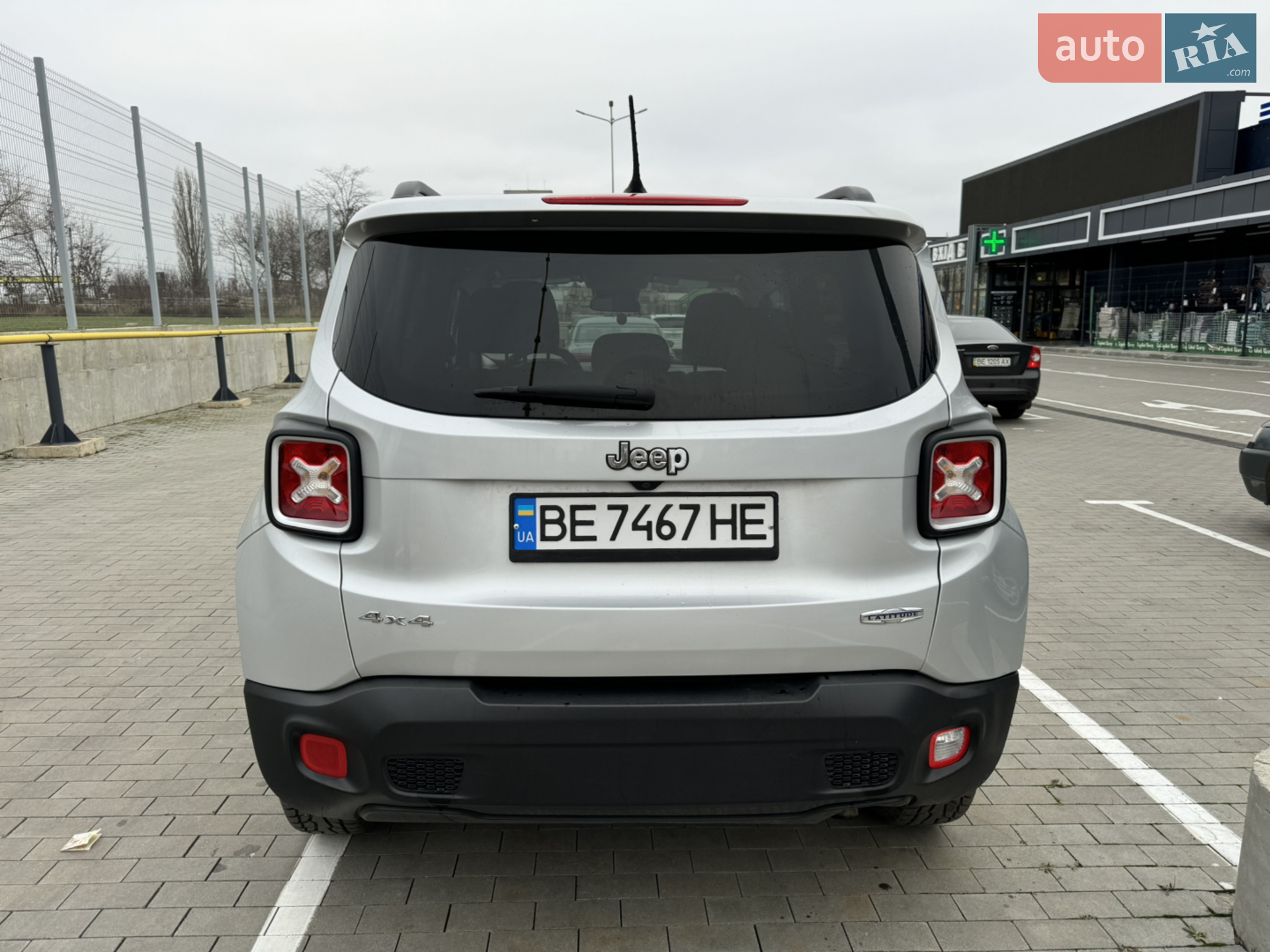 2016 Jeep Renegade - мініатюра 7