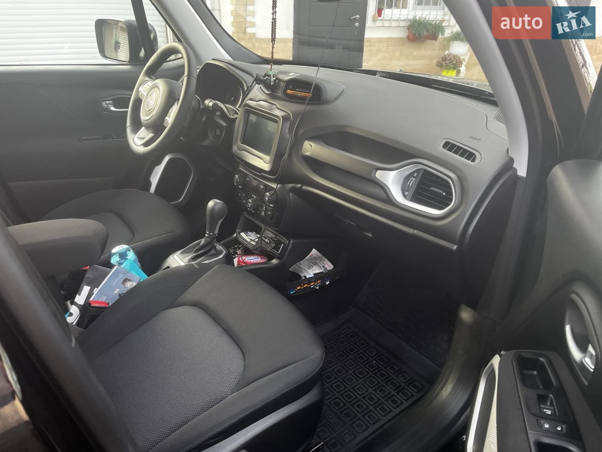 2019 Jeep Renegade - мініатюра 12