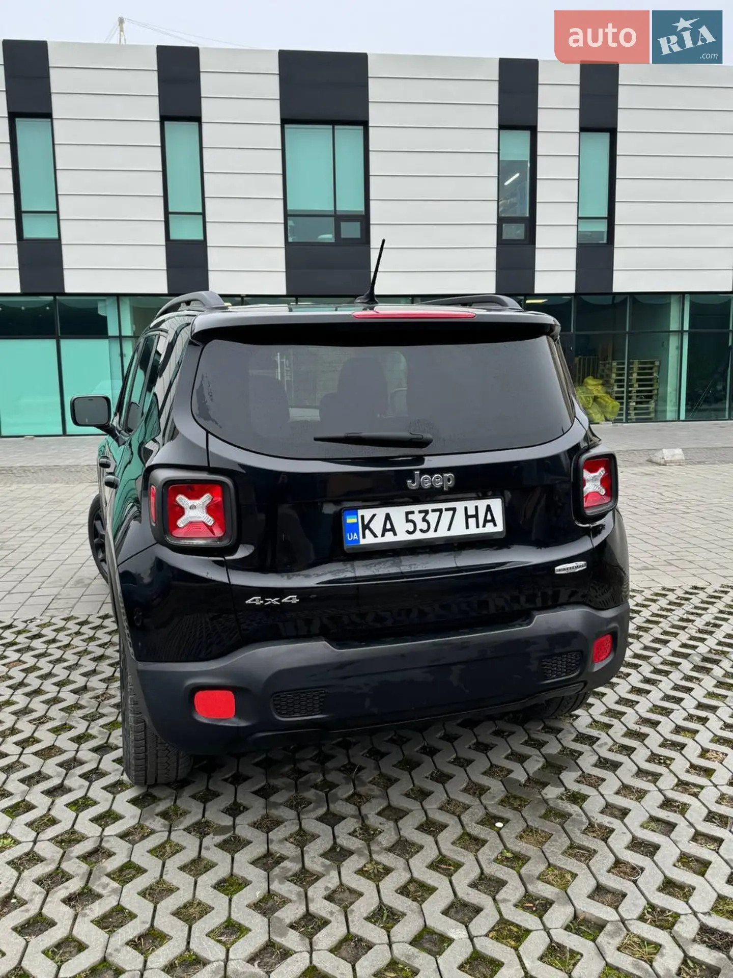 2016 Jeep Renegade - мініатюра 18