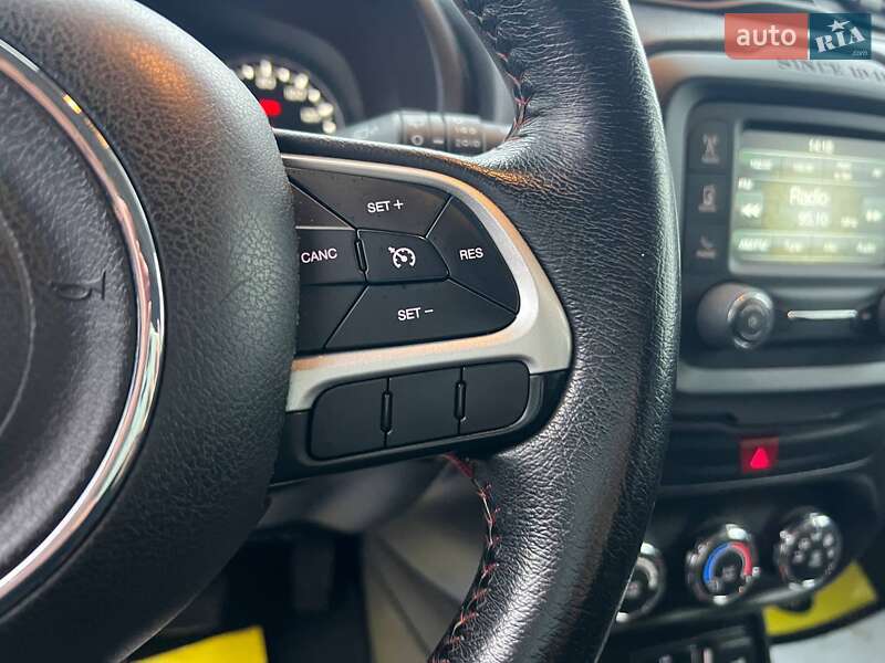 Позашляховик / Кросовер Jeep Renegade 2016 в Івано-Франківську фото 16 Позашляховик / Кросовер Jeep Renegade 2016 в Івано-Франківську