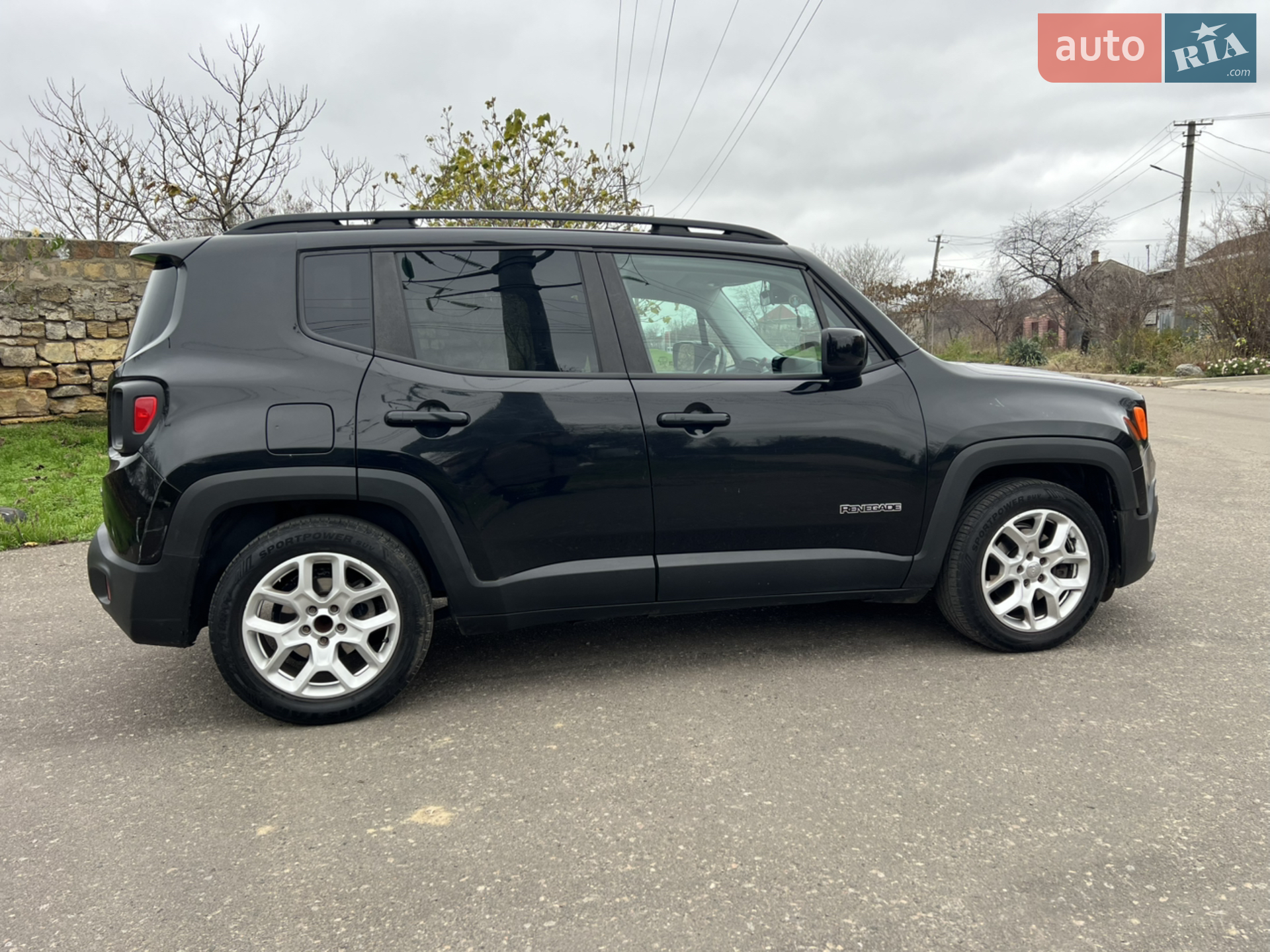 2015 Jeep Renegade - мініатюра 11