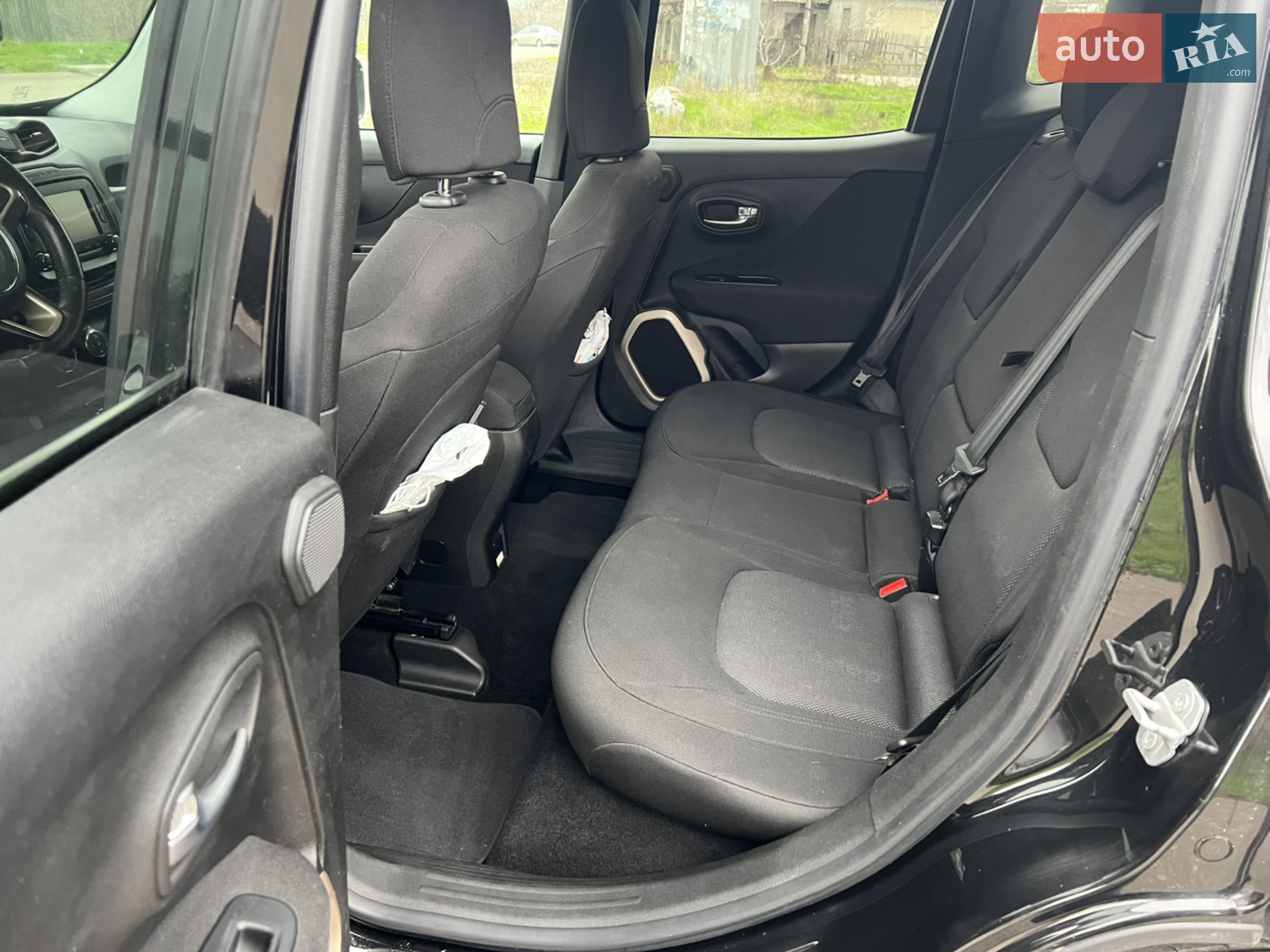 2015 Jeep Renegade - мініатюра 18