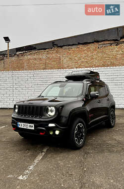 Внедорожник / Кроссовер Jeep Renegade 2016 в Киеве