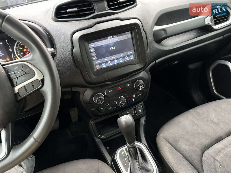 Позашляховик / Кросовер Jeep Renegade 2020 в Львові фото 13 Позашляховик / Кросовер Jeep Renegade 2020 в Львові