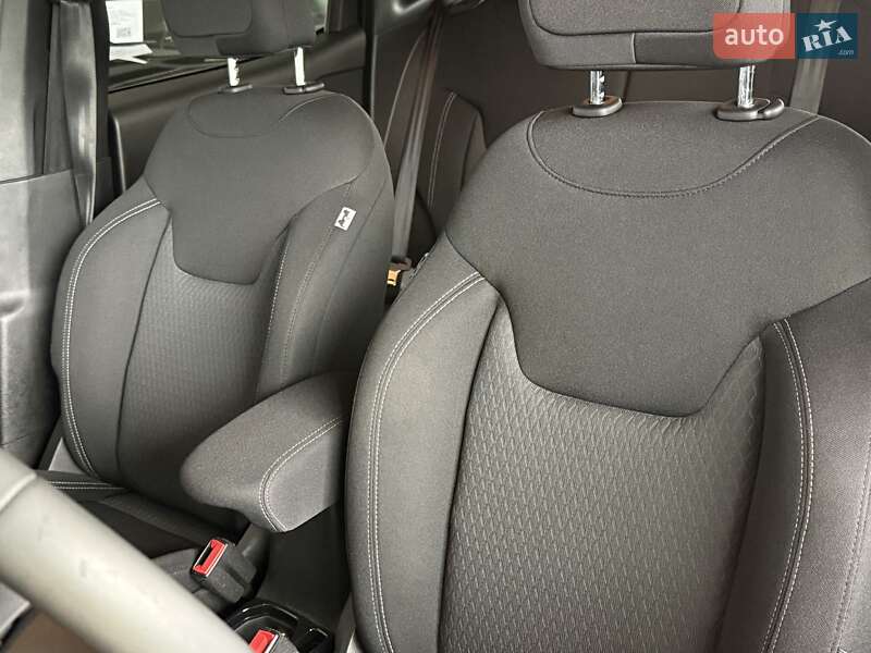 Позашляховик / Кросовер Jeep Renegade 2021 в Одесі