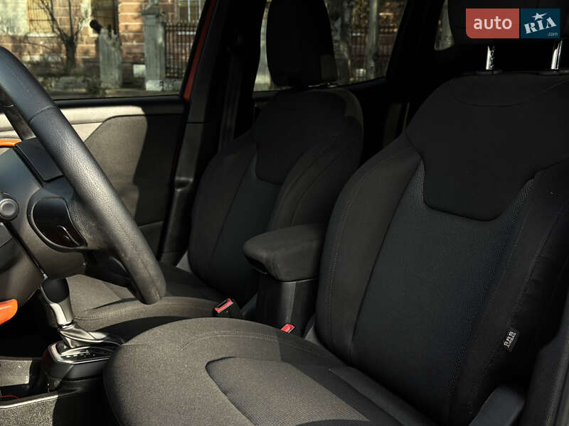 Позашляховик / Кросовер Jeep Renegade 2019 в Миколаєві