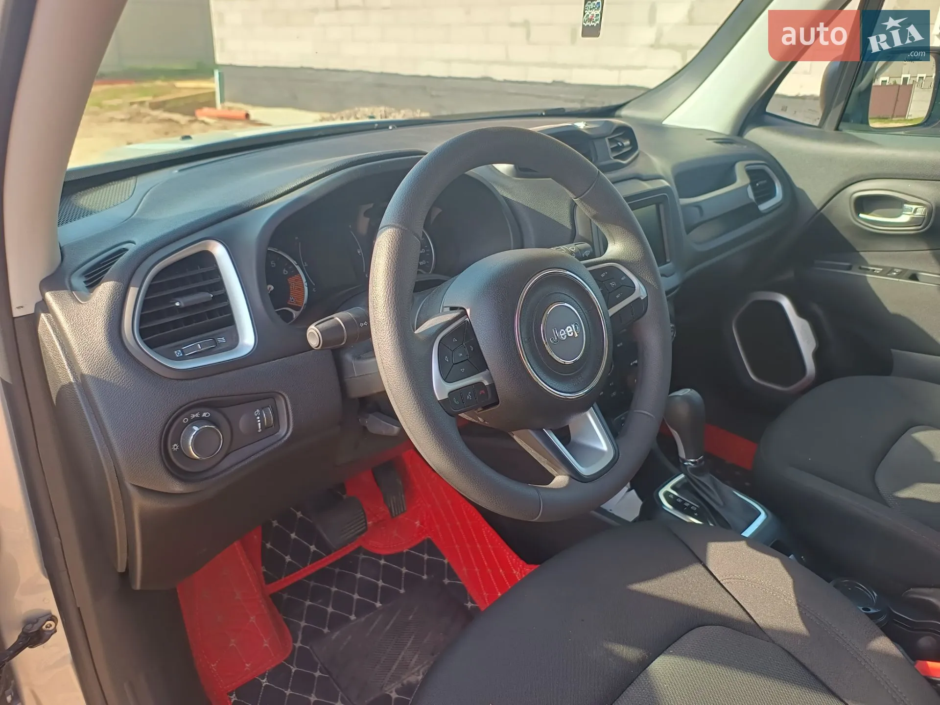 2021 Jeep Renegade - мініатюра 3