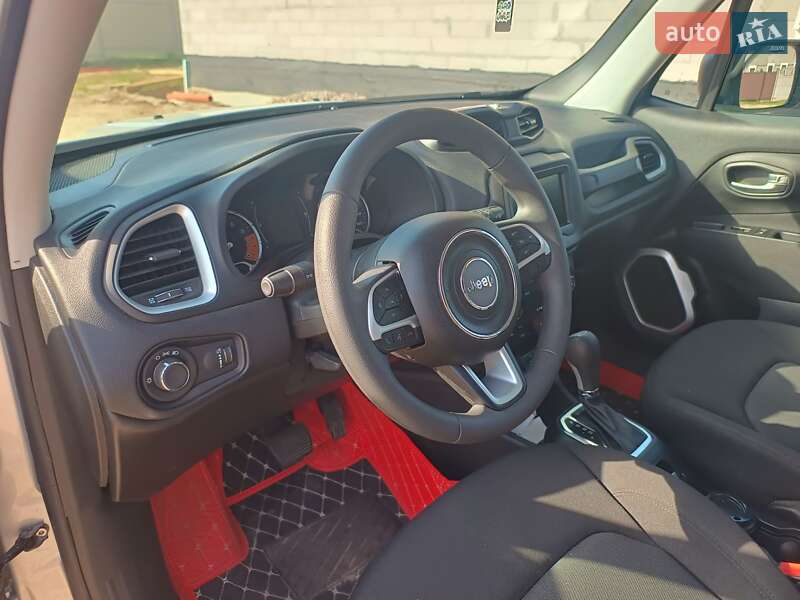 Внедорожник / Кроссовер Jeep Renegade 2021 в Броварах