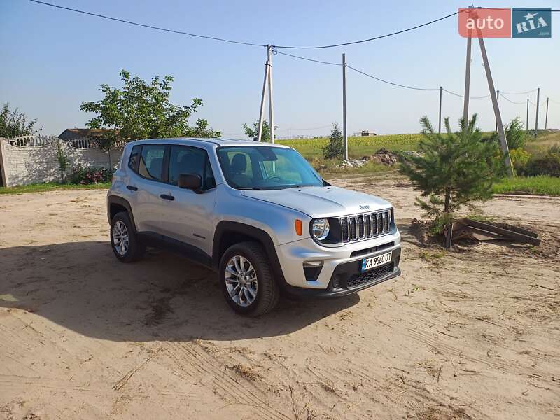 Внедорожник / Кроссовер Jeep Renegade 2021 в Броварах