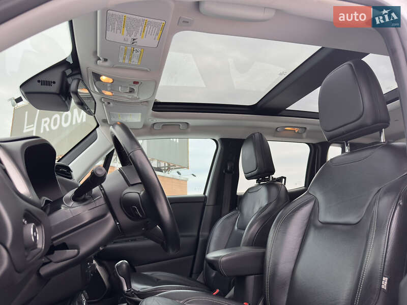 Позашляховик / Кросовер Jeep Renegade 2017 в Києві