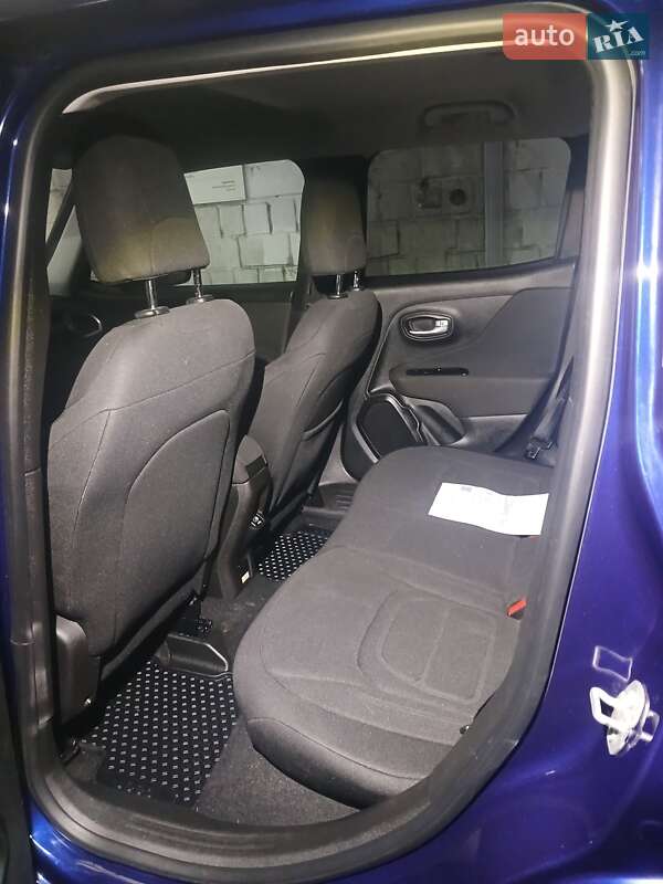 Внедорожник / Кроссовер Jeep Renegade 2020 в Киеве фото 3 Внедорожник / Кроссовер Jeep Renegade 2020 в Киеве