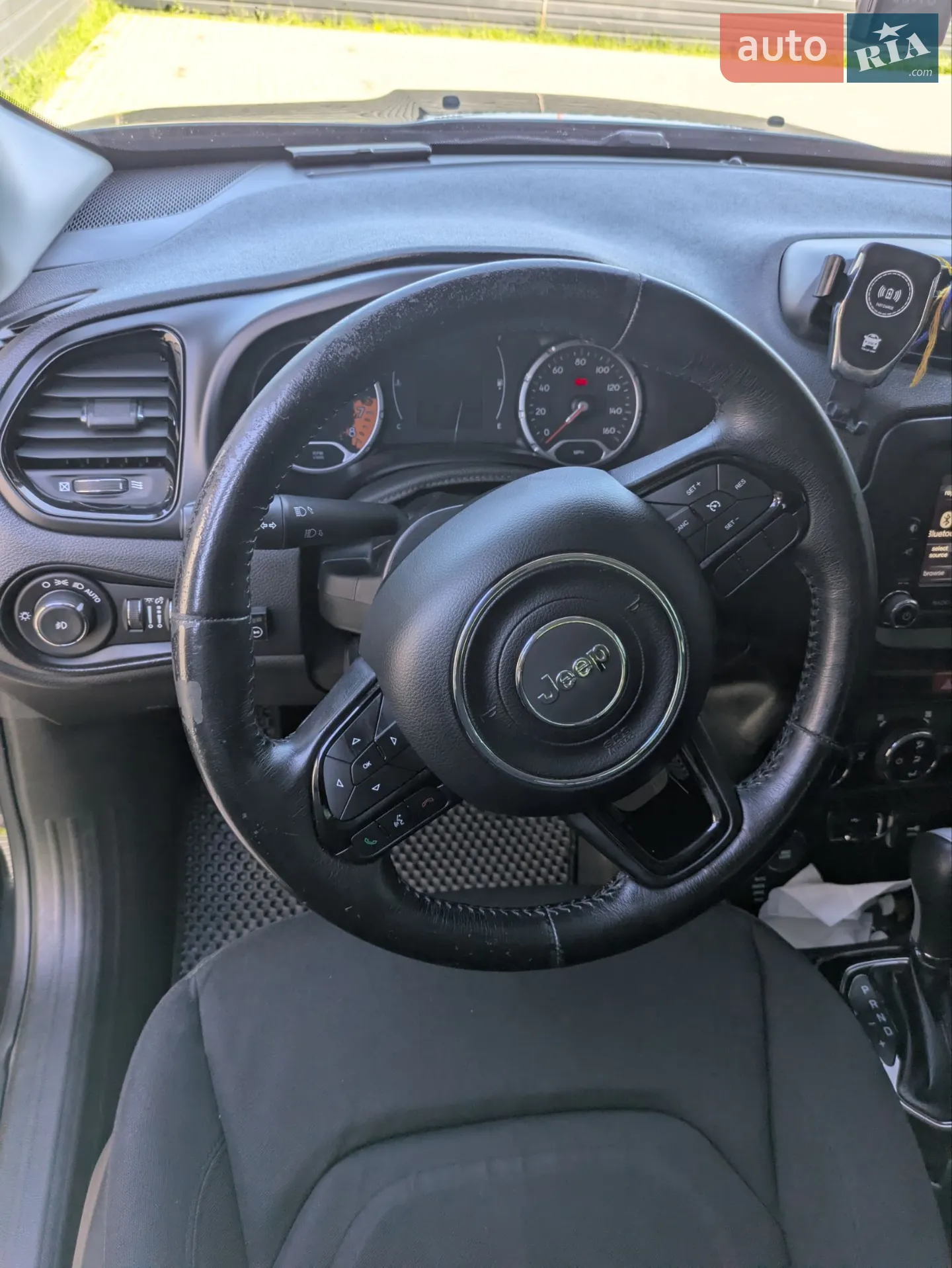 2016 Jeep Renegade - мініатюра 17