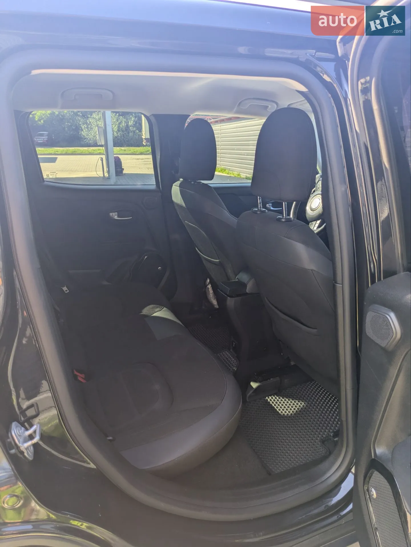 2016 Jeep Renegade - мініатюра 20