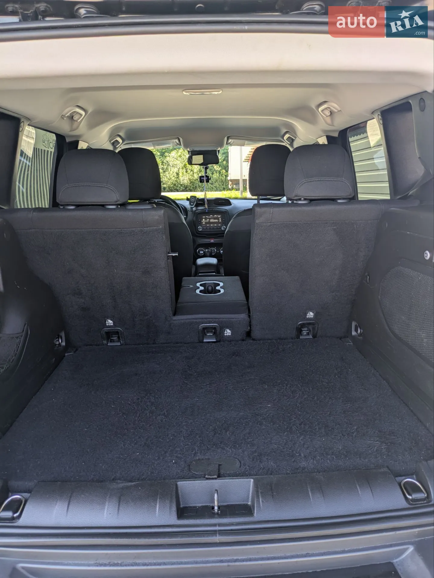 2016 Jeep Renegade - мініатюра 21