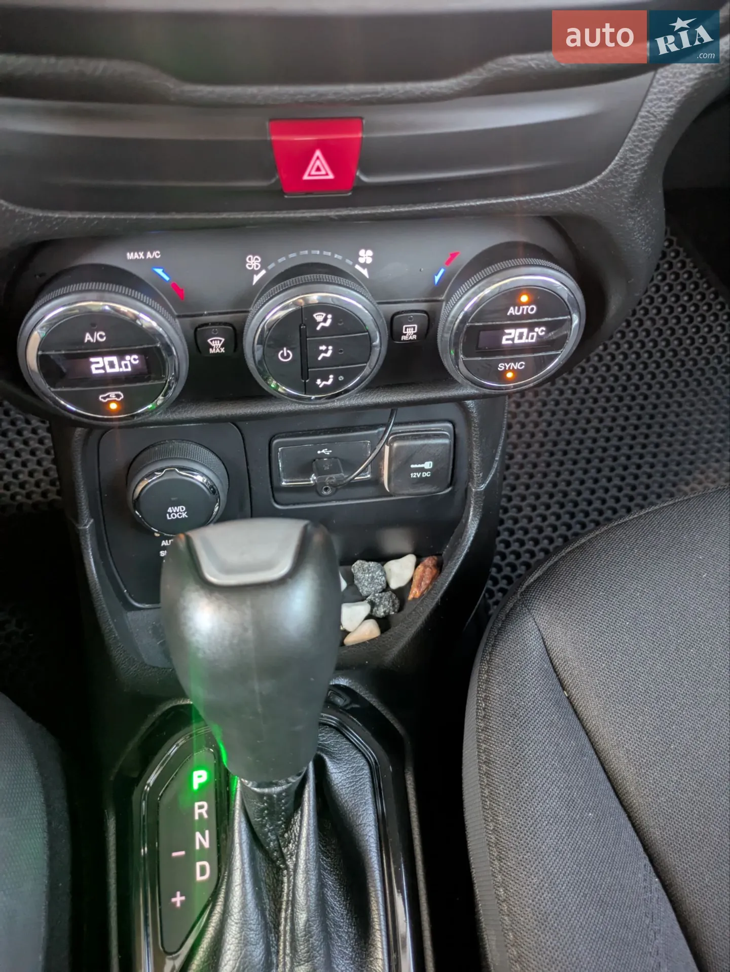 2016 Jeep Renegade - мініатюра 23