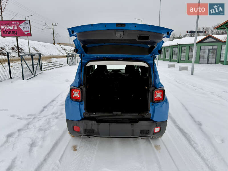 Внедорожник / Кроссовер Jeep Renegade 2015 в Ирпене фото 11 Внедорожник / Кроссовер Jeep Renegade 2015 в Ирпене
