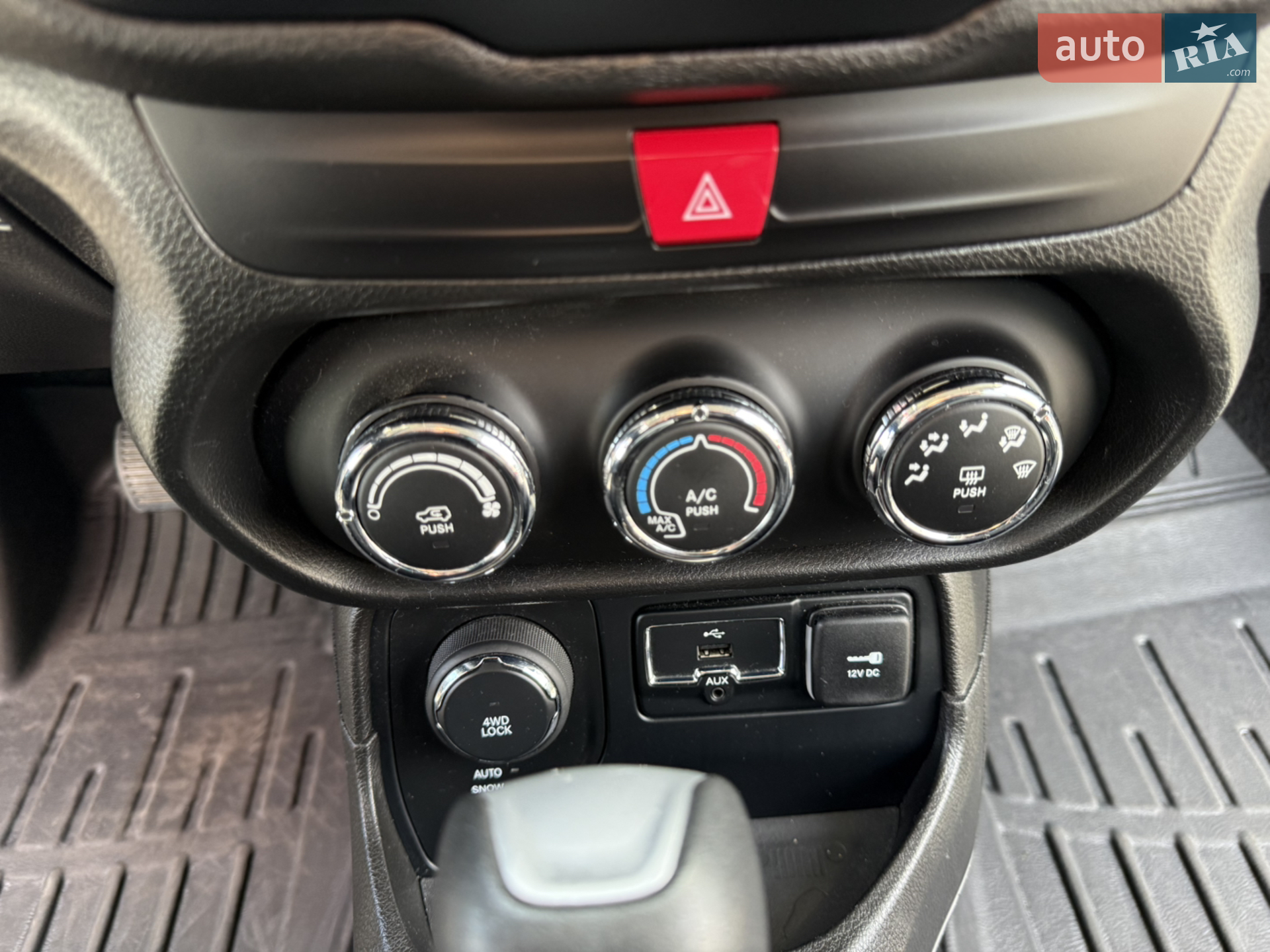 2016 Jeep Renegade - мініатюра 22