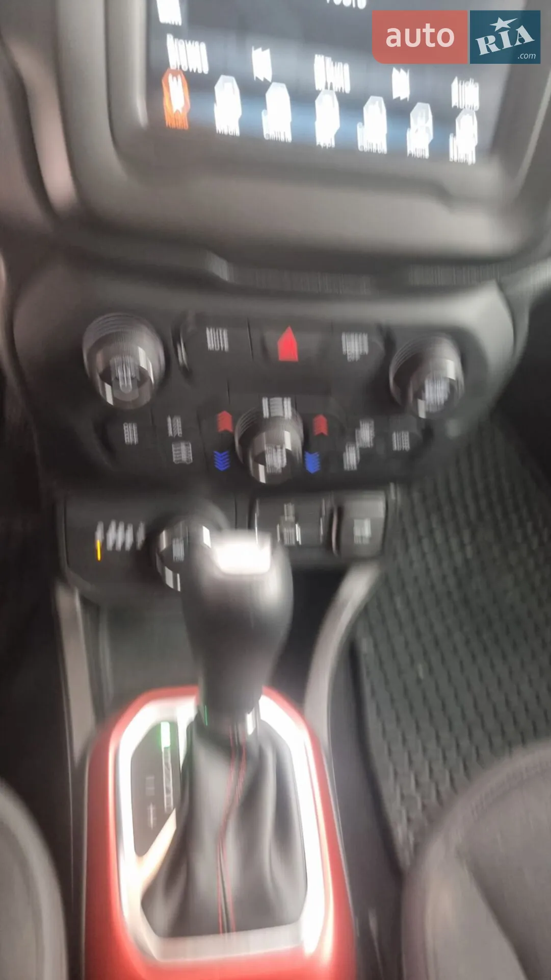 2019 Jeep Renegade - мініатюра 30