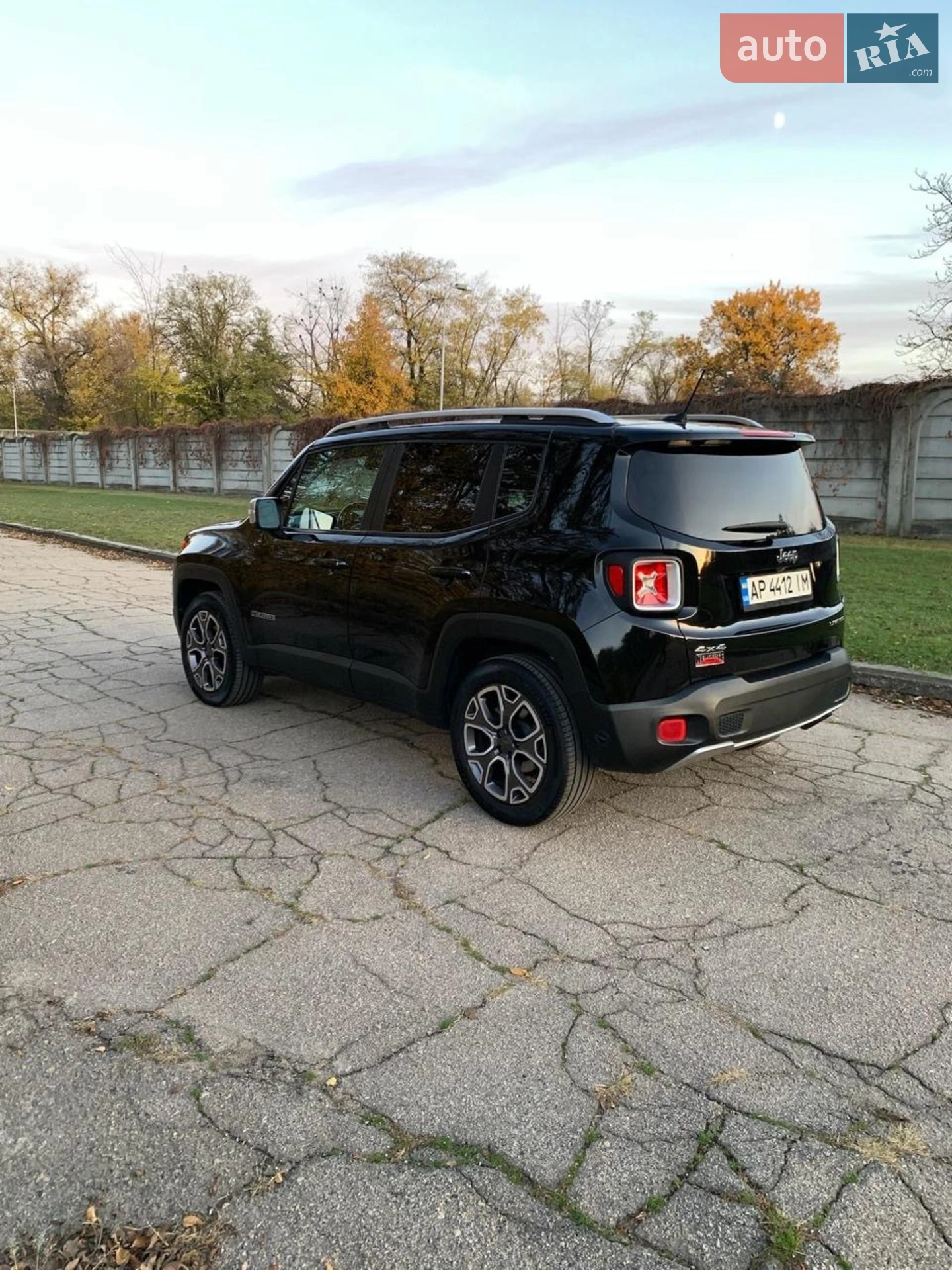 2015 Jeep Renegade - мініатюра 20