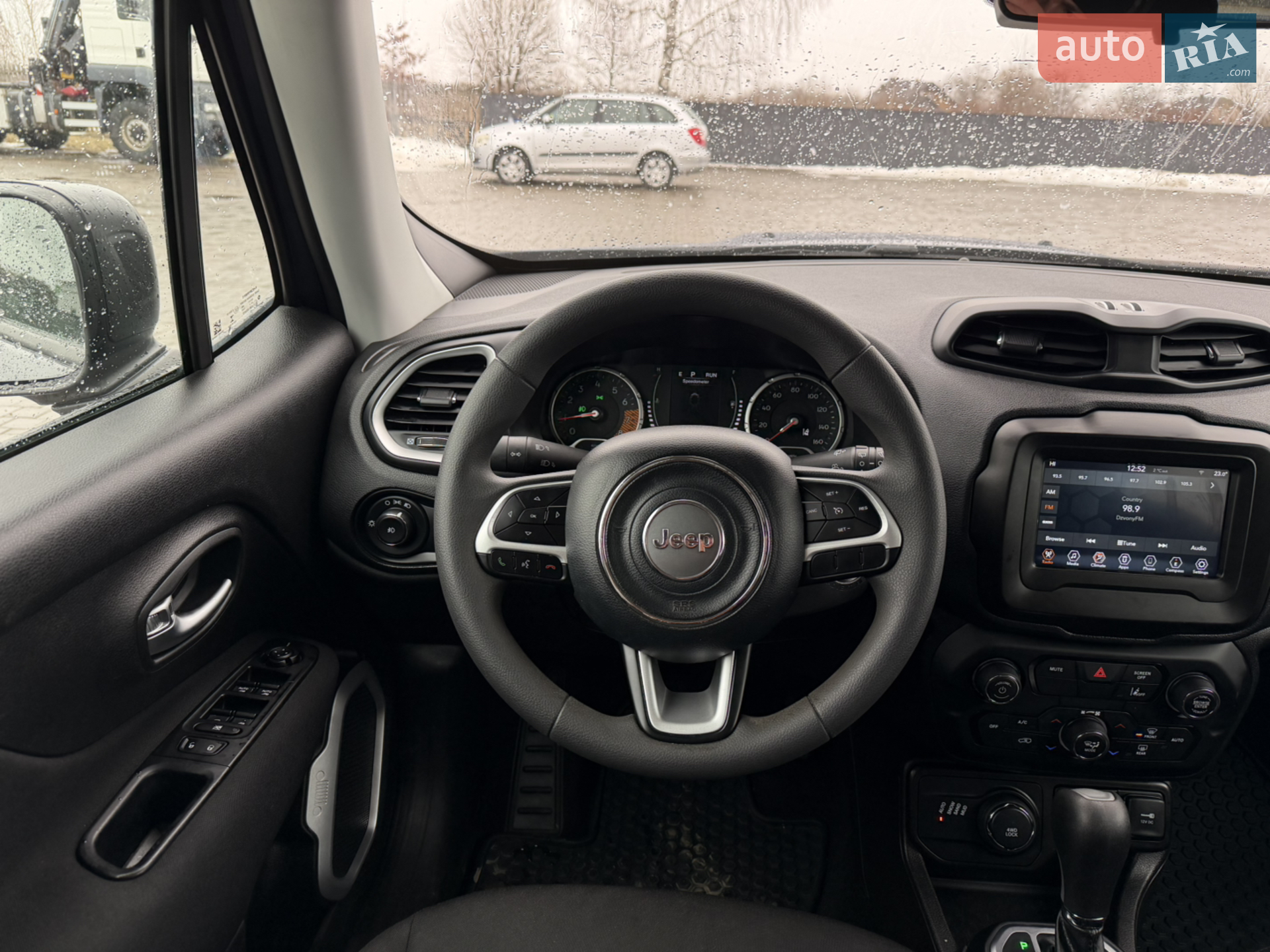 2021 Jeep Renegade - мініатюра 12