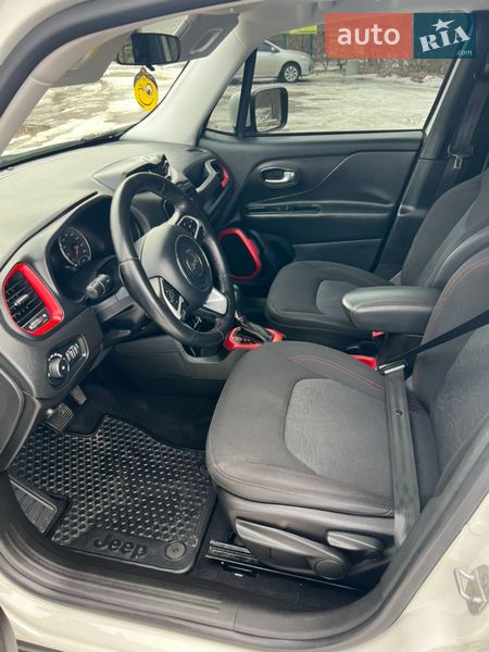 Внедорожник / Кроссовер Jeep Renegade 2015 в Диканьке