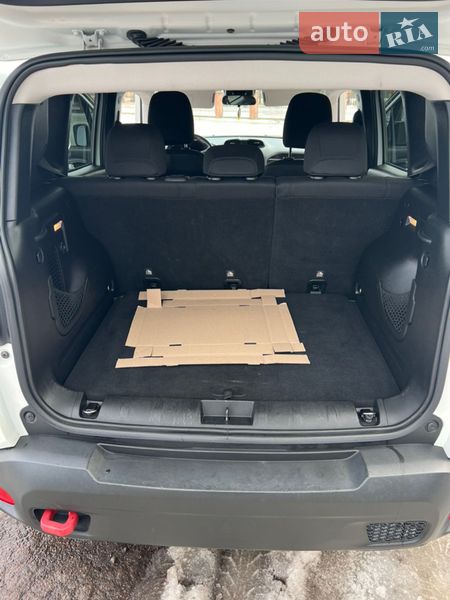 Внедорожник / Кроссовер Jeep Renegade 2015 в Диканьке