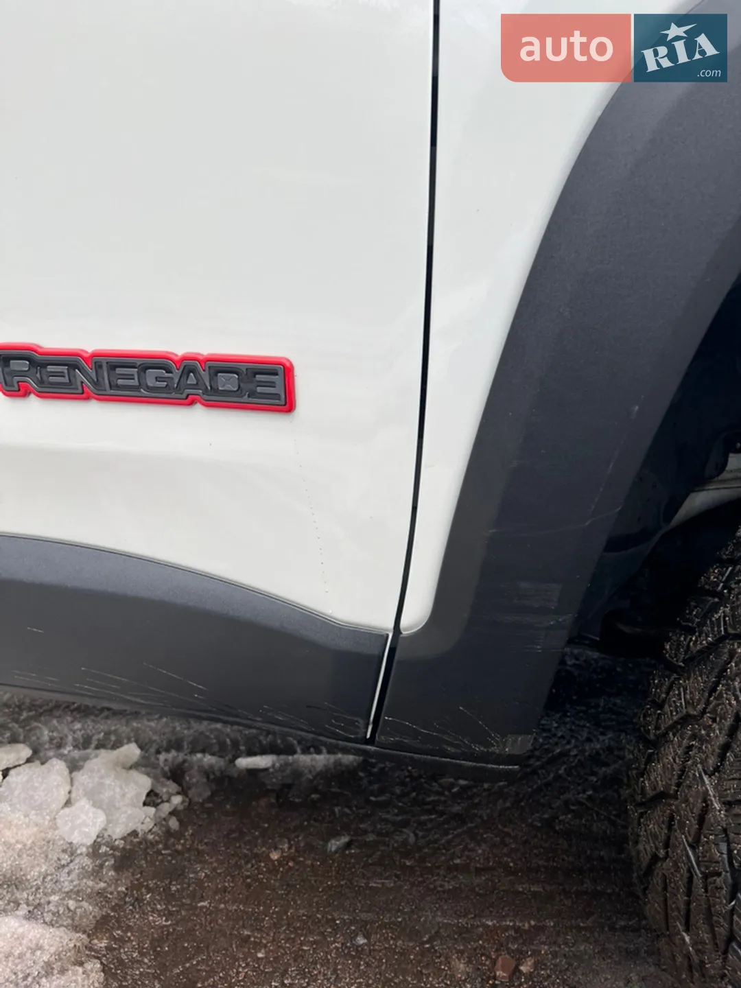 2015 Jeep Renegade - мініатюра 27