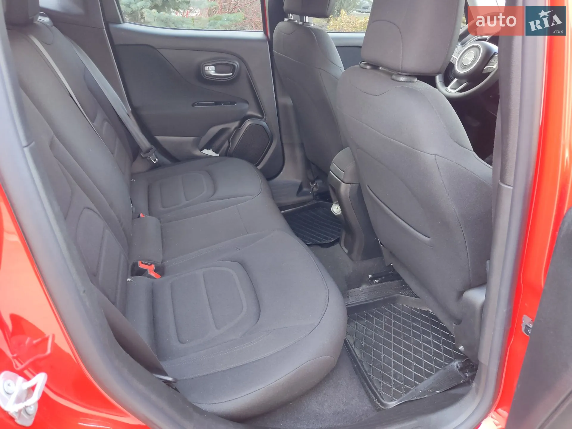 2019 Jeep Renegade - мініатюра 10