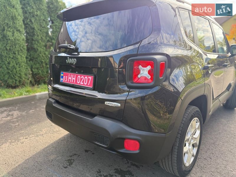 Внедорожник / Кроссовер Jeep Renegade 2016 в Киеве