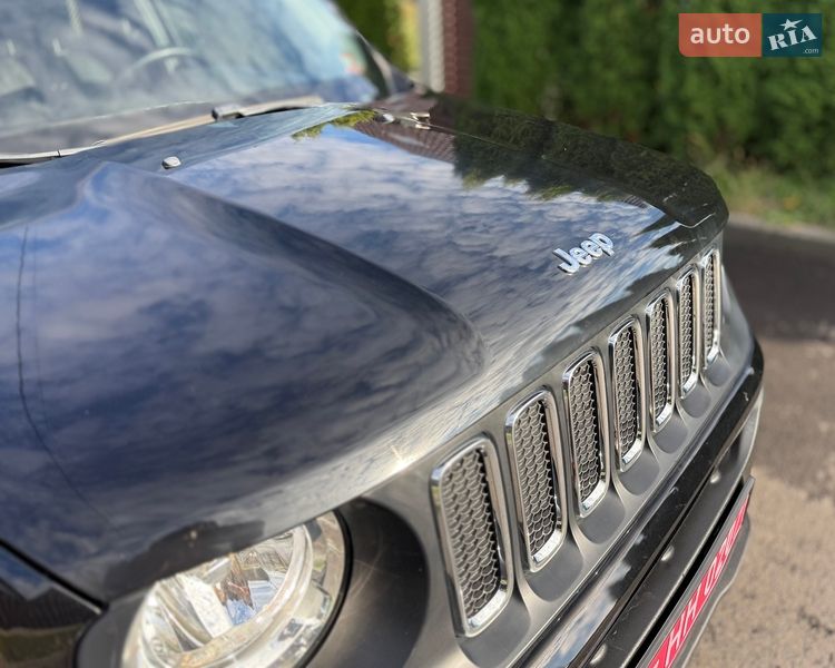 Внедорожник / Кроссовер Jeep Renegade 2016 в Киеве