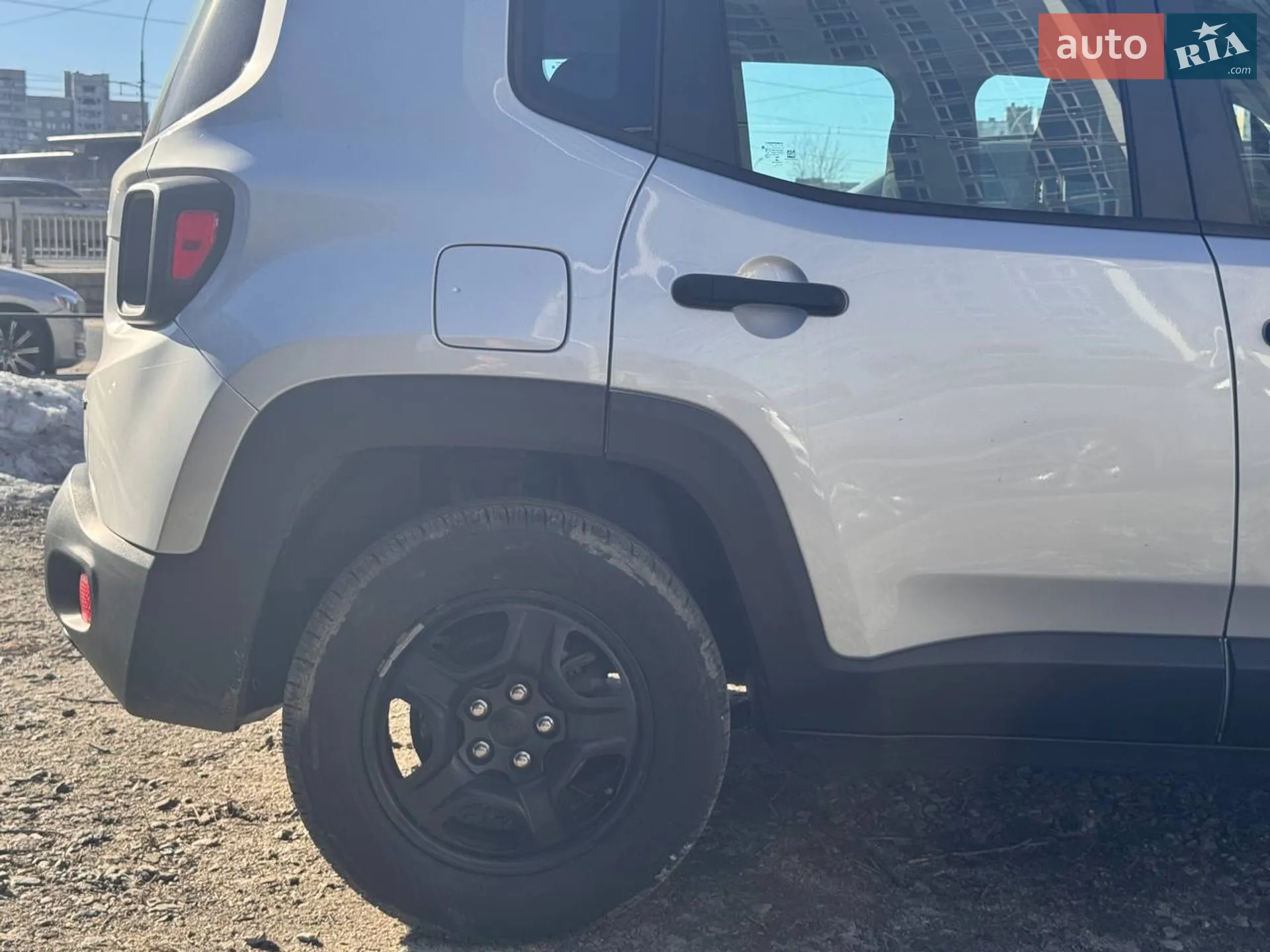 2020 Jeep Renegade - мініатюра 12