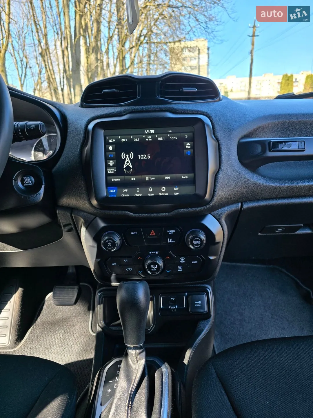 2020 Jeep Renegade - мініатюра 15