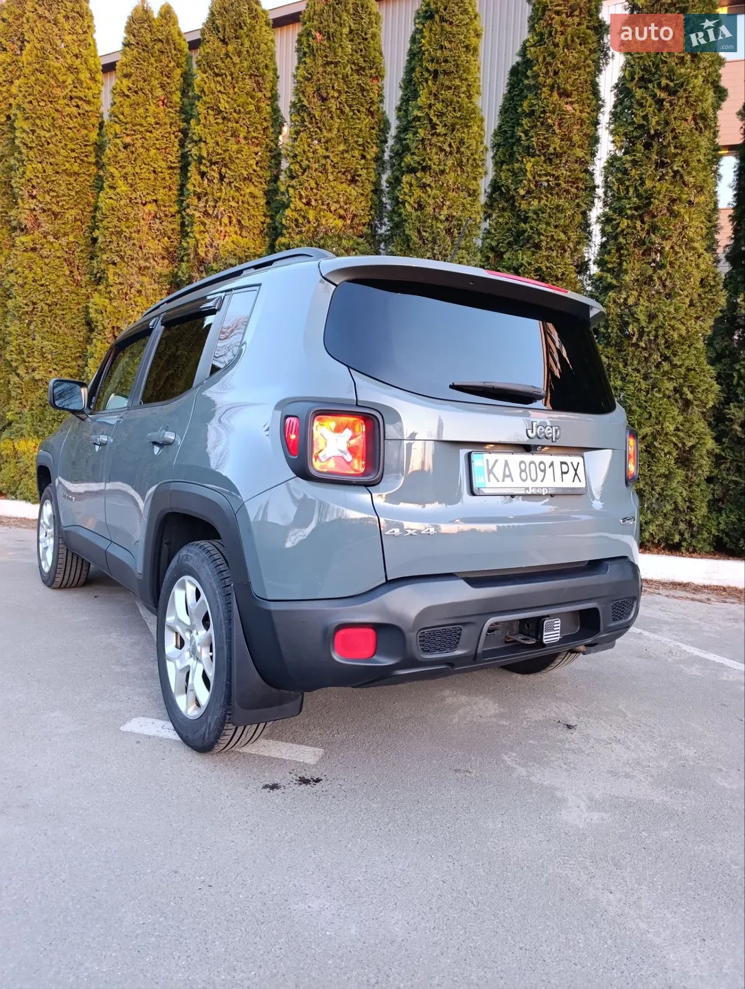 2016 Jeep Renegade - мініатюра 11