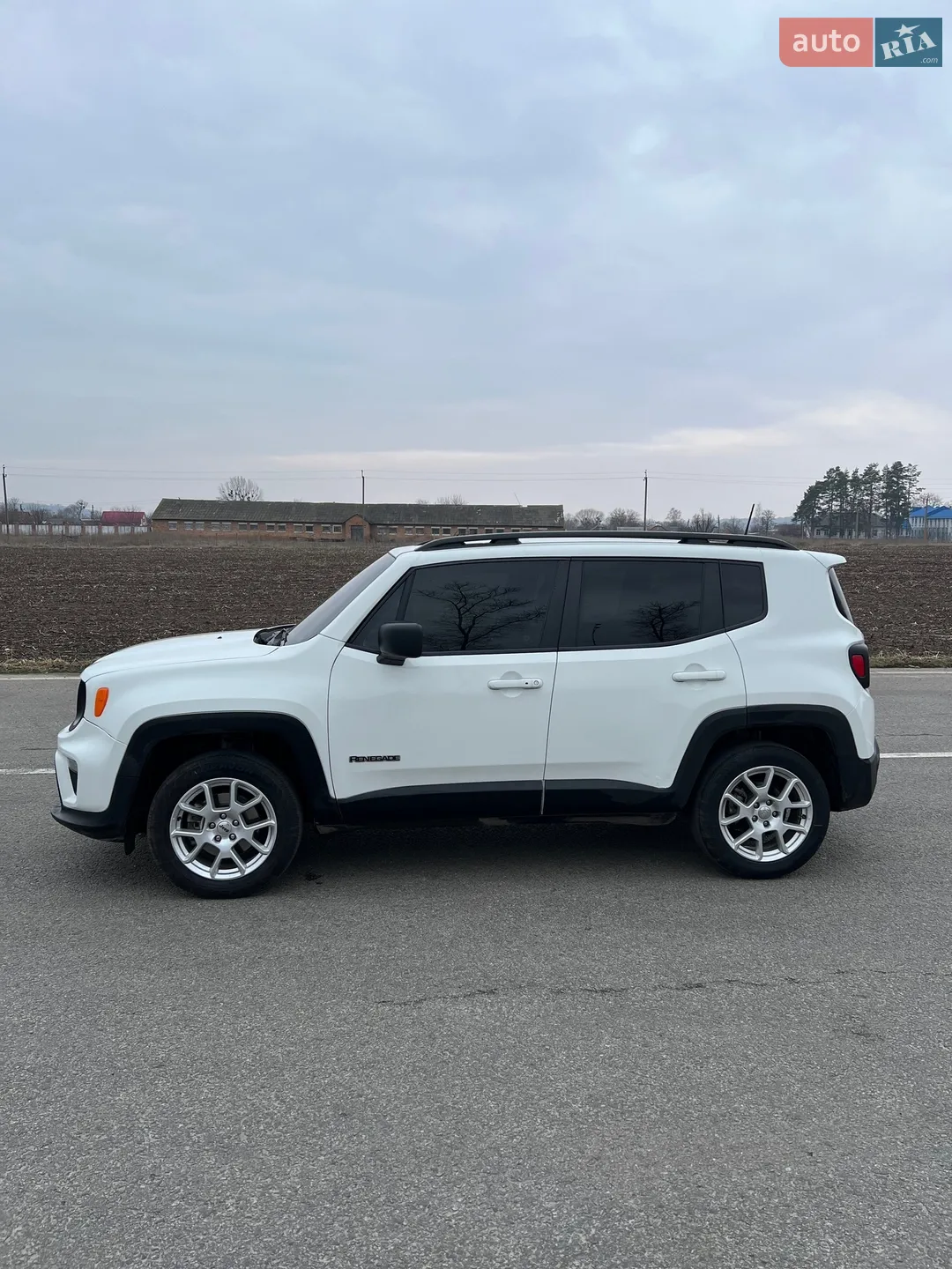 2022 Jeep Renegade - мініатюра 10