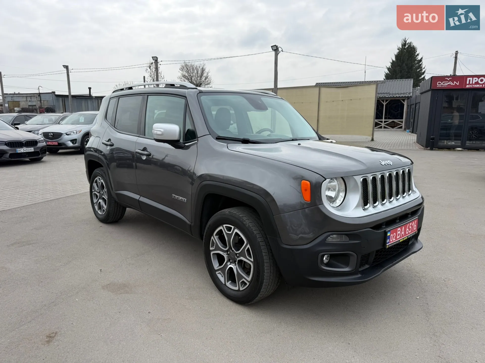 2016 Jeep Renegade - мініатюра 3