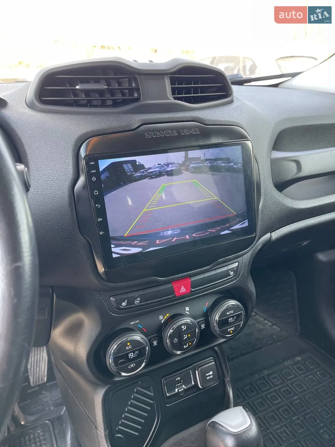 2015 Jeep Renegade - мініатюра 19