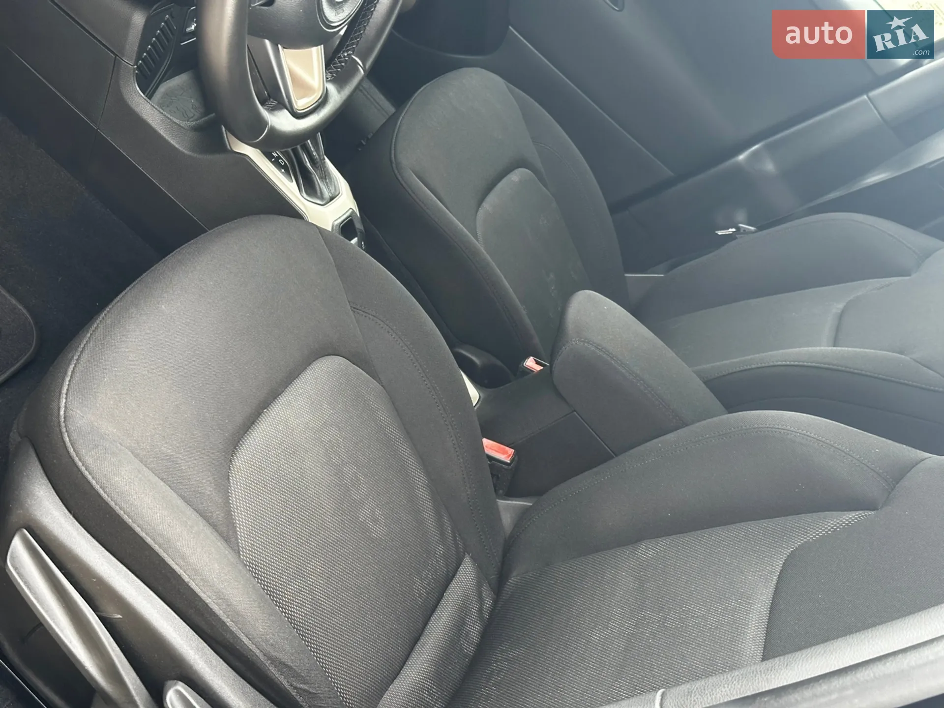 2016 Jeep Renegade - мініатюра 18
