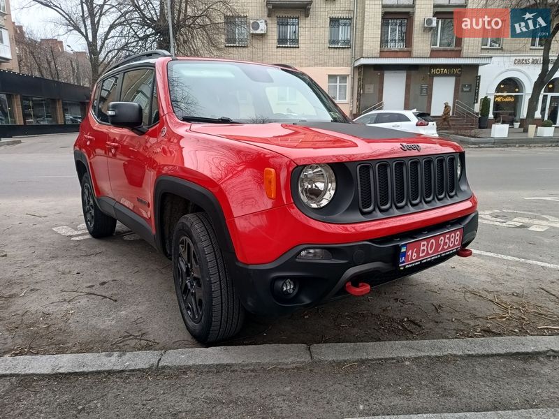 Внедорожник / Кроссовер Jeep Renegade 2018 в Черкассах