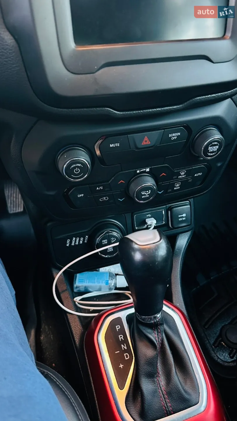 2018 Jeep Renegade - мініатюра 23