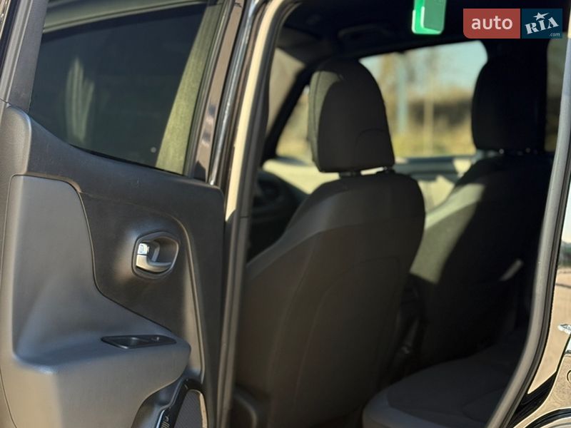 Внедорожник / Кроссовер Jeep Renegade 2018 в Ивано-Франковске фото 22 Внедорожник / Кроссовер Jeep Renegade 2018 в Ивано-Франковске