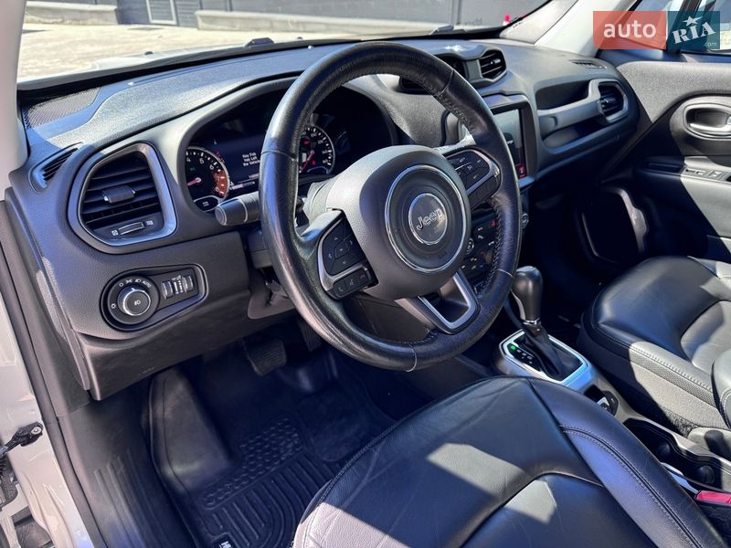 Внедорожник / Кроссовер Jeep Renegade 2017 в Киеве