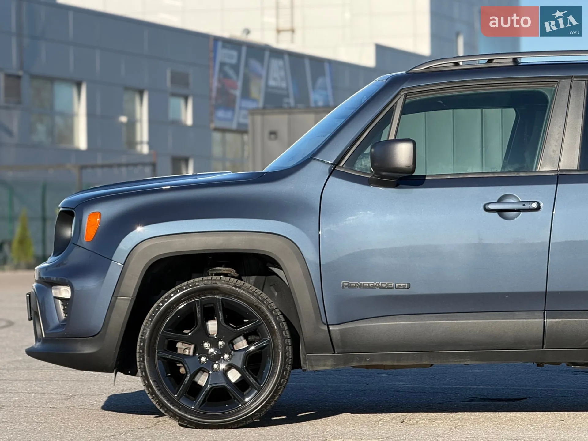 2020 Jeep Renegade - мініатюра 12