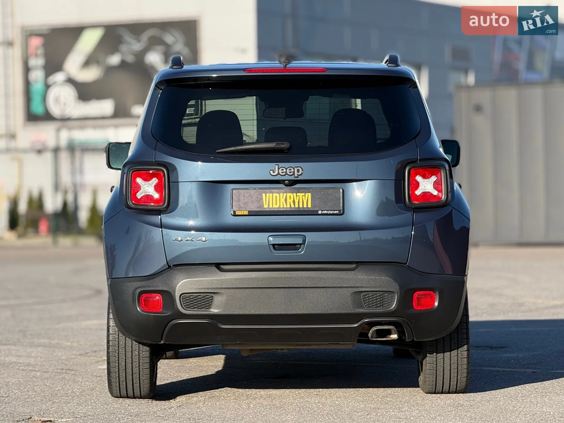 2020 Jeep Renegade - мініатюра 16