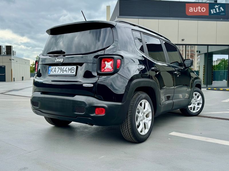 Внедорожник / Кроссовер Jeep Renegade 2016 в Киеве